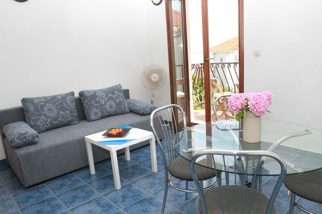 Apartments Sanader 오크루그고른지 객실 사진