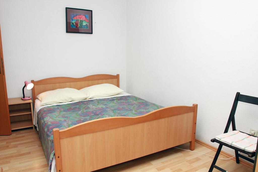 Apartments Sanader 오크루그고른지 객실 사진